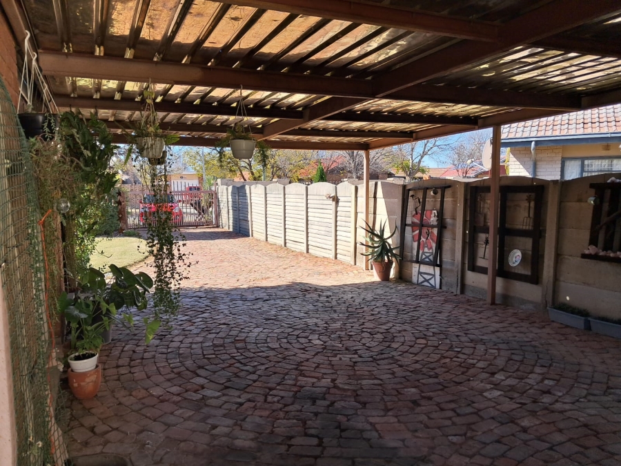 3 Bedroom Property for Sale in Hospitaalpark Free State